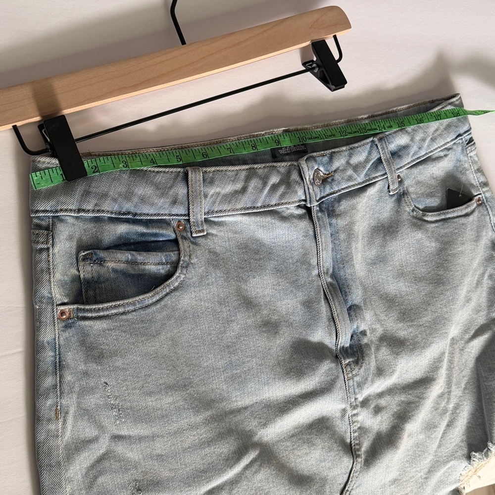 NEW Wild Fable High Rise Distressed Stretch Denim Jean Mini Skirt - Picture 9 of 11